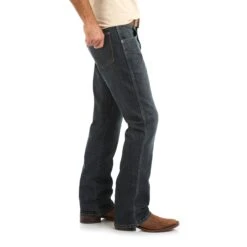 Men's Wrangler Retro Relaxed Boot Cut Jean #WRT20FL -Ariat Store WRT20FL 3 prd