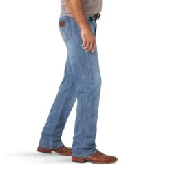 Men's Wrangler Retro Relaxed Boot Cut Jean #WRT20KS -Ariat Store WRT20KS BS01 SWBB PRD